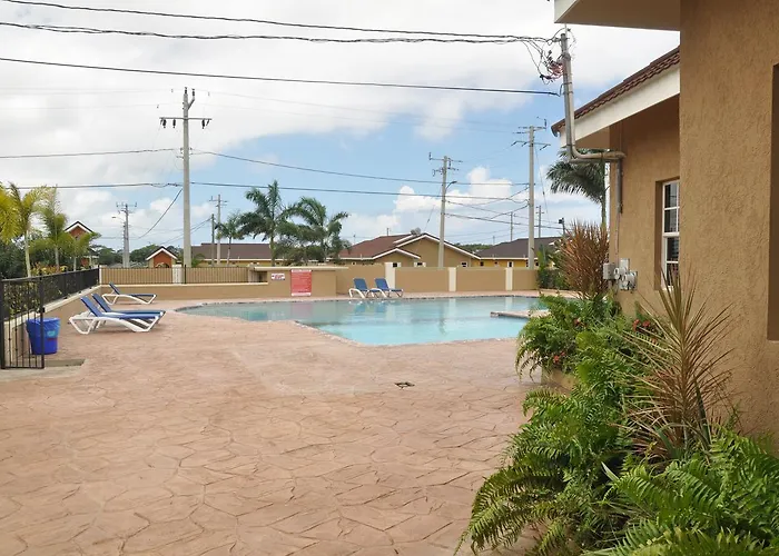 Holiday home - Drax Hall Country Club 2-bed Luxury Ocho Rios