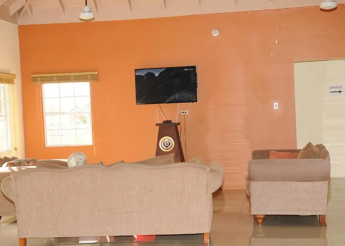 - Drax Hall Country Club 2-bed Luxury Ocho Rios