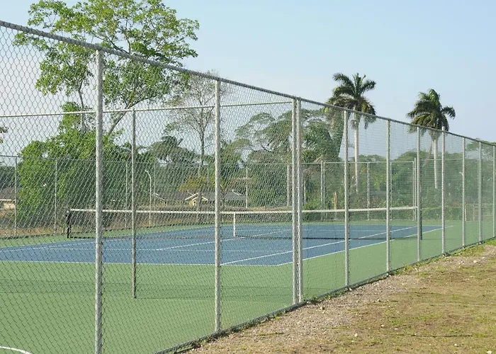 - Drax Hall Country Club 2-bed Luxury Ocho Rios